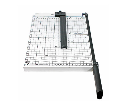 Trimmer pt hartie A4 (10)