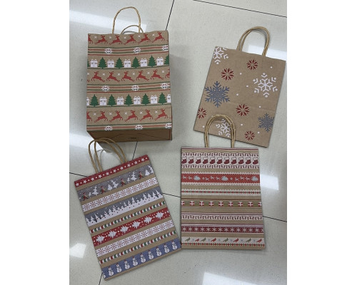 Punga p/u cadou An nou 33*26*12cm SY-019L-4 (12/600) Punga p/u cadou An nou 33*26*12cm SY-019L-4 (12/600)