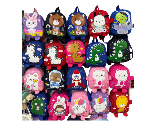 Рюкзак детский темно-синий с апликацией ассорти