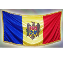 Церемониальный флаг Республики Молдова 100x200см, с короткой бахромой, 160гр/м2, атлас