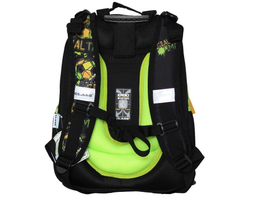 Ghiozdan SchoolCase Mini "Football", 2 sect., 35х27х16см, 2410C, CLASS Ghiozdan SchoolCase Mini "Football", 2 sect., 35х27х16см, 2410C, CLASS