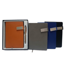Set agenda nedatata cu magnet + pix in cutie, 4 culori, *9985 (40)