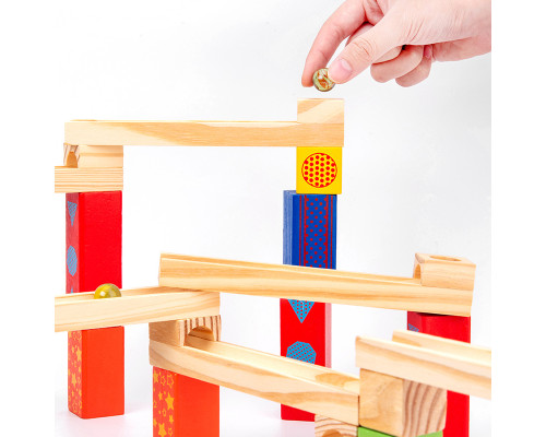 Joc educativ din lemn „Labirint – rostogolește bila”, 53 piese S47-22 (24)