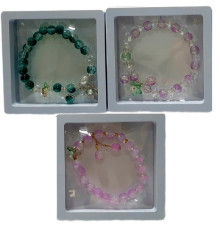 Brățară pentru copii cu pandantive florale, verde/liliac în cutie CM*1953