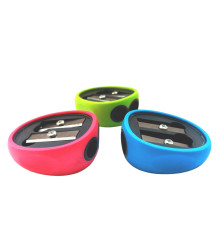 Точилка пластик овальная, 2 отв. (8 /11мм), ассорти, 4820C CLASS(36/144/576)