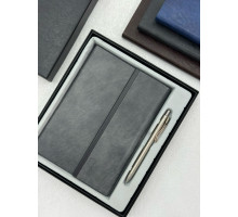 Набор ежедневник недатированный на магните + ручка в коробке, 4 цвета, S19-71 (40)