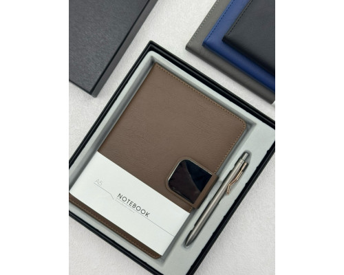 Set agenda nedatata cu magnet + pix in cutie, 4 culori, S19-69 (40)