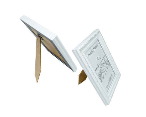 Фоторамка A6 10*15 c ножкой-подставкой белая с серебрянным узором 25-01-02 CM*0252