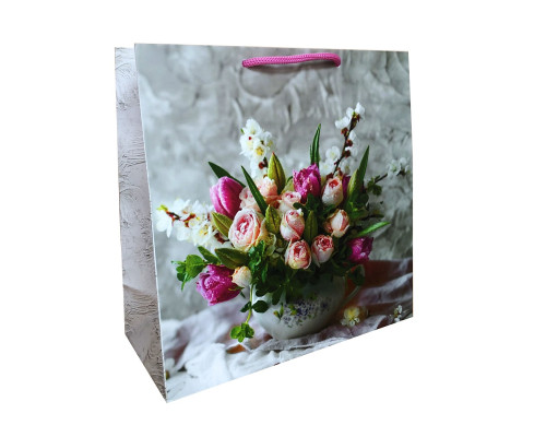 Pachet pentru cadou, laminat 23х23x10cm, 150g/m2 W1 (10)